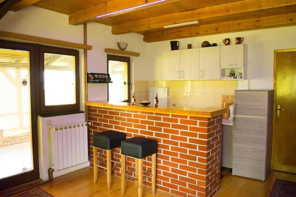 Villa Dream Weekend House à Visoko Extérieur photo